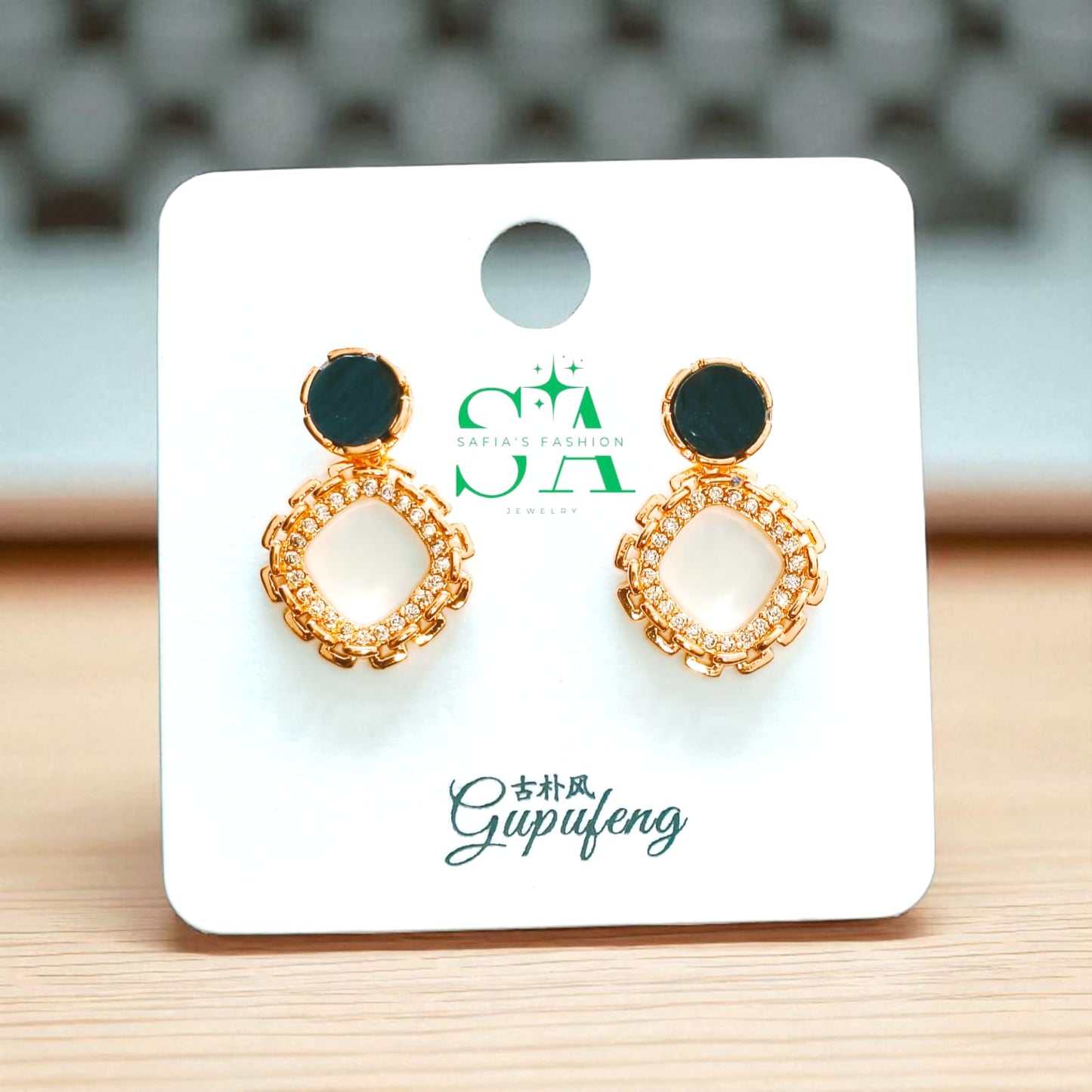 Korean Style Black Zircon Stud Earring For Women Shiny