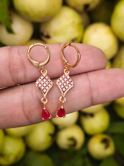 ✨ 1 Carat Gold Plated Zircon Earrings Red nag ✨