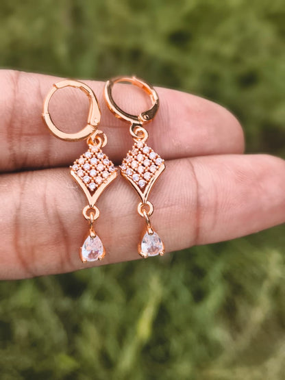✨ 1 Carat Gold Plated Zircon Earrings shisha white nag ✨