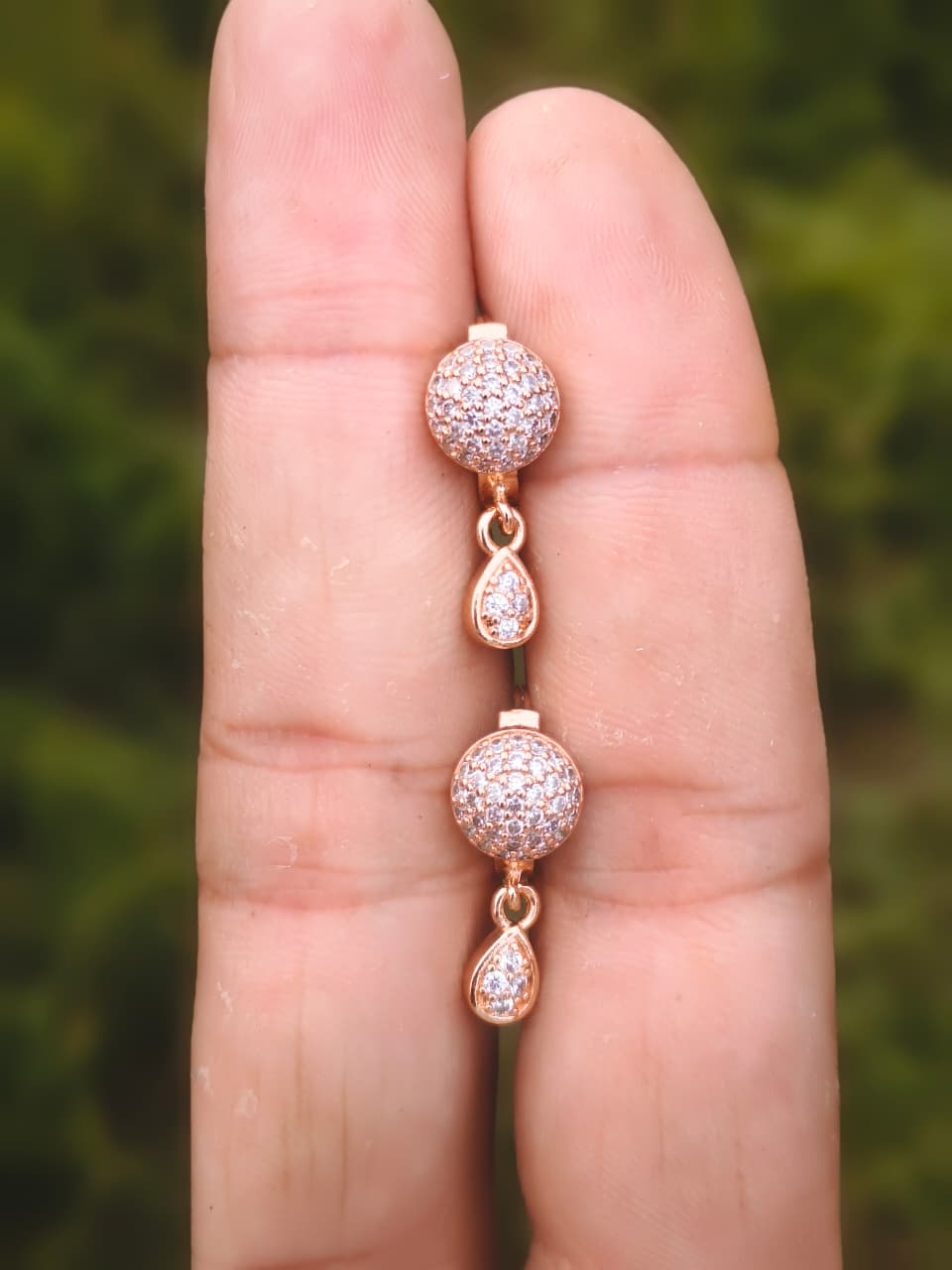 ✨ 1 Carat Gold Plated Zircon Earring white nag✨