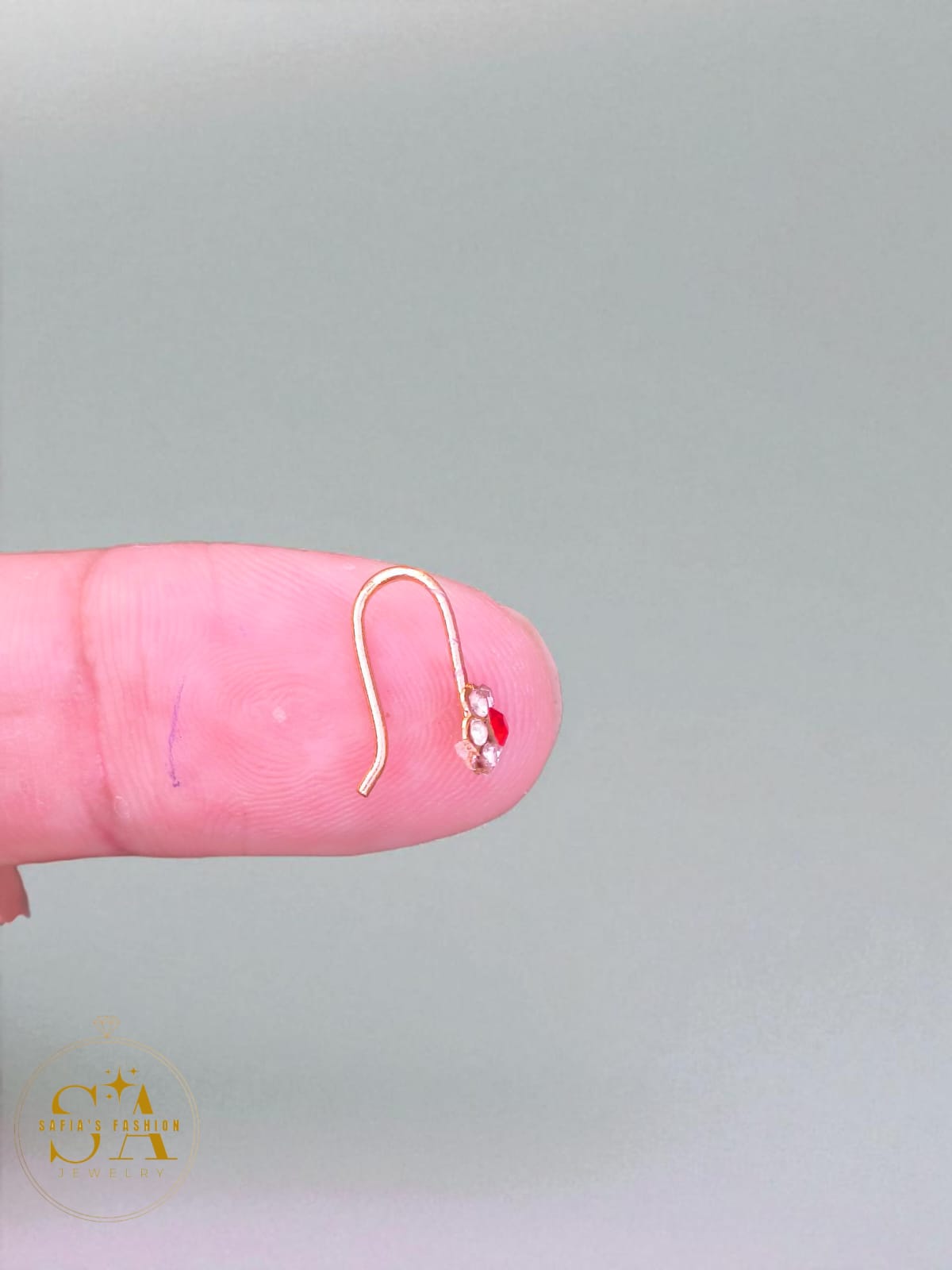 thin nostril jewelry

elegant nose pin for women